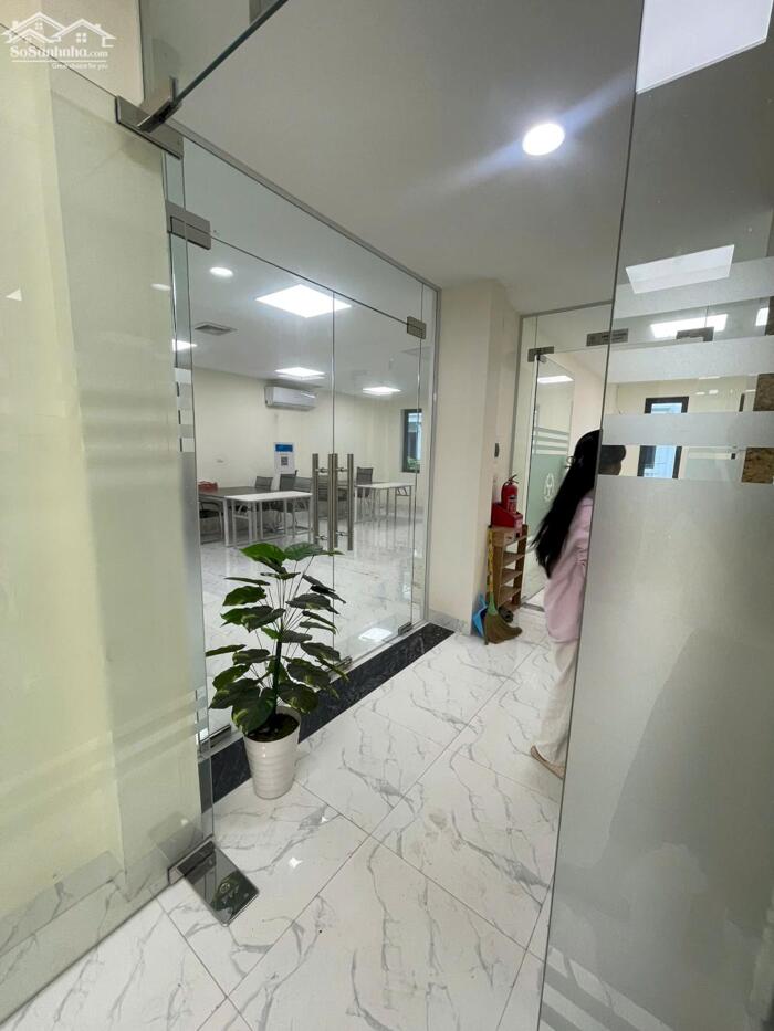 Hình ảnh Cho thuê văn phòng tại KDT Kiến Hưng Luxury - Hà Đông, giá siêu rẻ 2