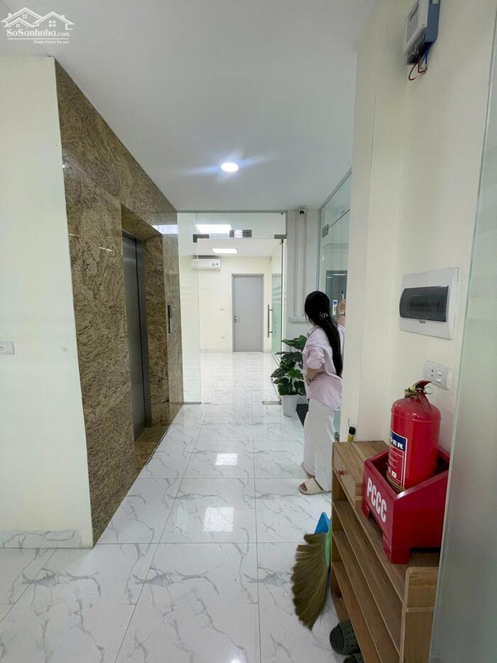 Hình ảnh Cho thuê văn phòng tại KDT Kiến Hưng Luxury - Hà Đông, giá siêu rẻ 1