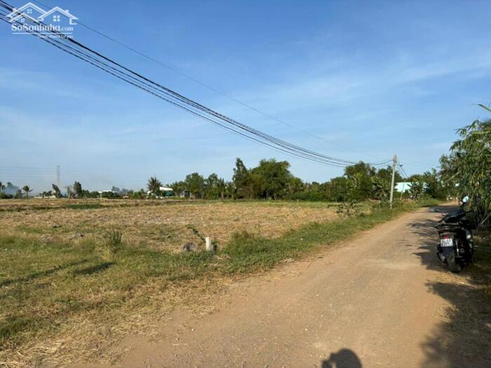 Hình ảnh Đất thổ mt đường 7 mét xã Phước Tuy dt 300m2 giá rẻ đầu tư 1 tỏi 5 2