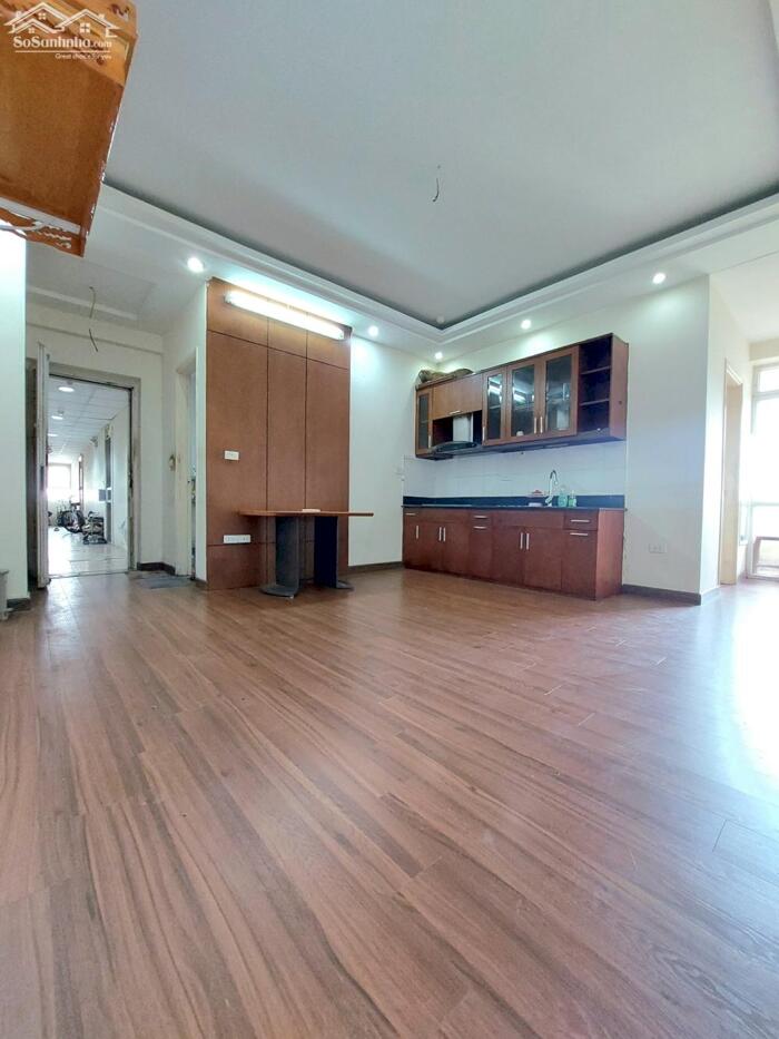 Hình ảnh Cho thuê chung cư B14 Kim Liên, 65m2, 2 phòng ngủ, đồ cơ bản giá 10 triệu/tháng 0