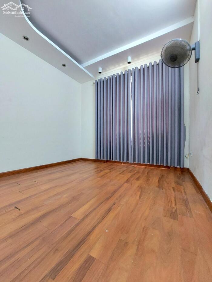 Hình ảnh Cho thuê chung cư B14 Kim Liên, 65m2, 2 phòng ngủ, đồ cơ bản giá 10 triệu/tháng 2