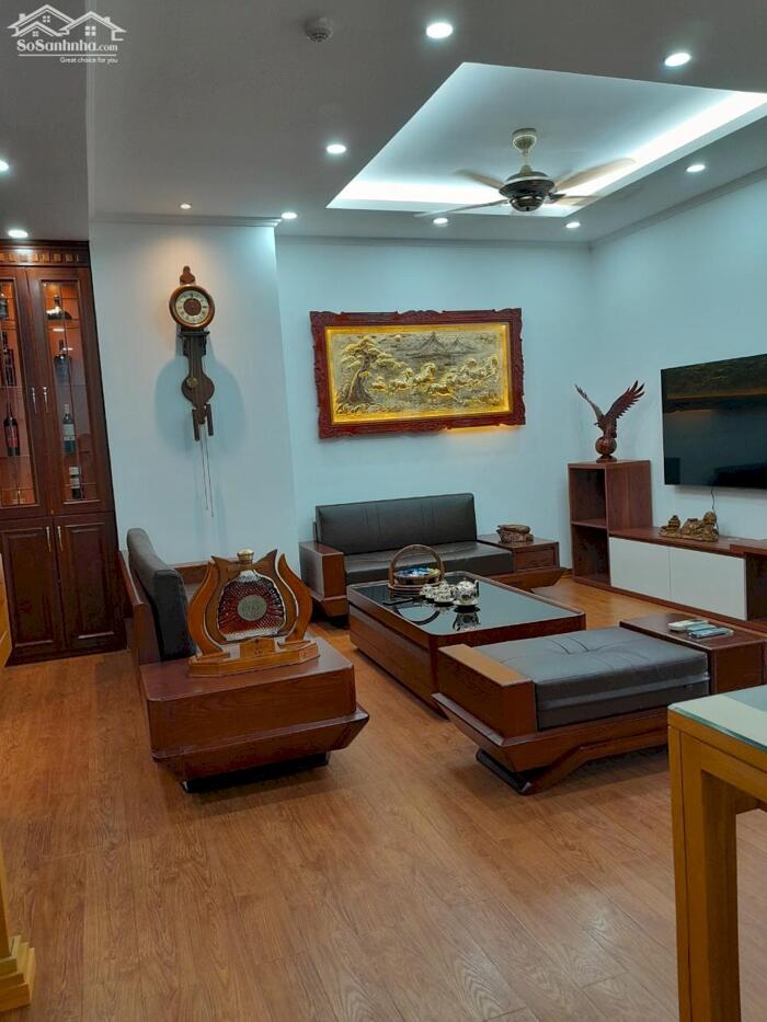 Hình ảnh Bán căn hộ 4F Vũ Phạm Hàm 3PN 2WC nhà đẹp căn góc ban công Đông Nam giá 7.* tỷ LH 0986128415 0