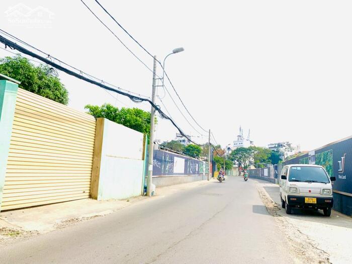 Hình ảnh Bán Đất Ngay Nguyễn Văn Hưởng 130m2 (8,7mx19m) Xây Dựng Hầm 5 Tầng-Giá 32 Tỷ TL 1