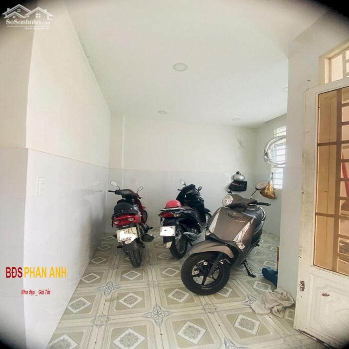 Hình ảnh Bán Gấp Nhà Phố Hồ Văn Tư – 2 tầng 2 pn – Chỉ 3 Tỷ.N.N.N.! 0