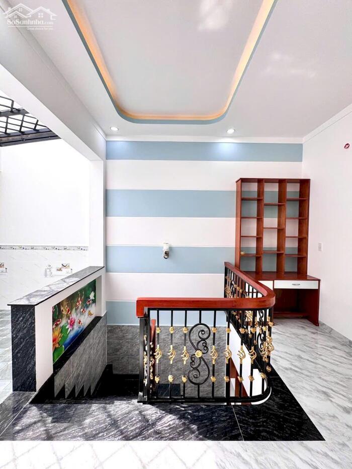 Hình ảnh BÁN NHÀ NGÃ BA TÂN VẠN. Thiết Kế Hiện.Sân Ô Tô.Thổ Cư. Hoàn Công 14