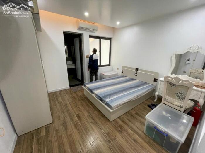 Hình ảnh Cho thuê nhà Văn Cao, DT: 76m2 x 4 tầng, 4 ngủ khép kín. 8