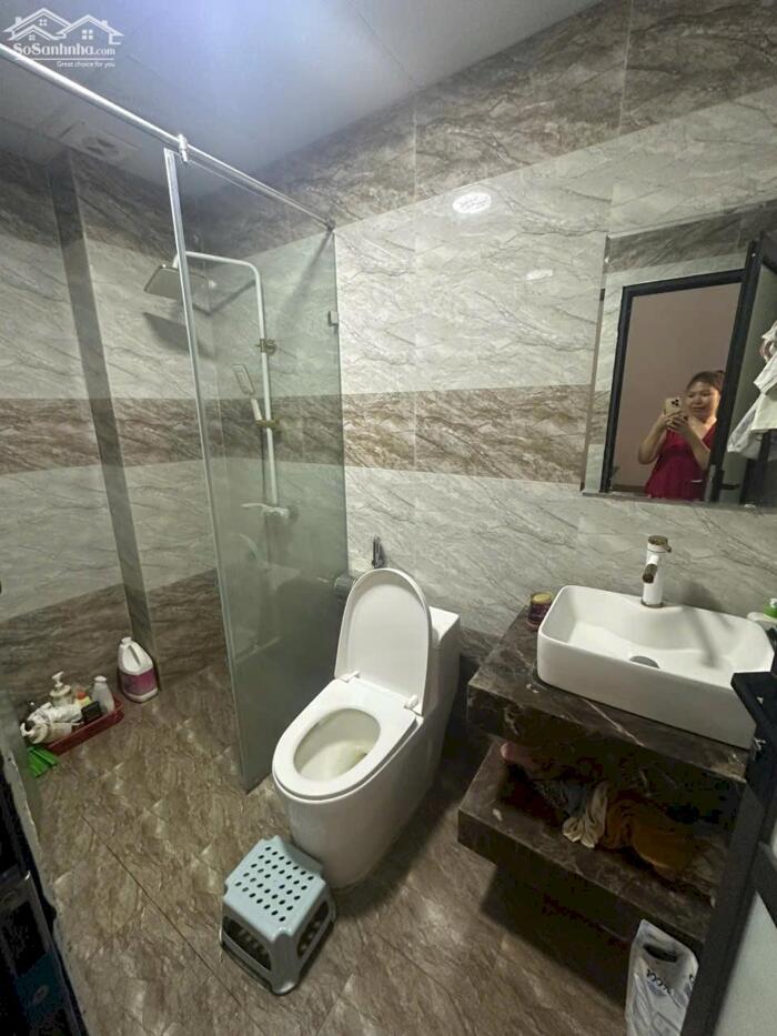 Hình ảnh Bán nhà Thuỵ Khuê 55m2 nhà đẹp gần phố nở hậu đủ tiện ích 8.7 tỷ 1