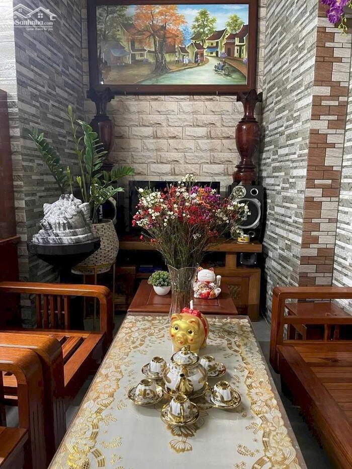 Hình ảnh HIẾM _ NHÀ ĐIỆN BIÊN PHỦ 2 TẦNG _ 3PN _ GIÁ 2.2 TỶ 1