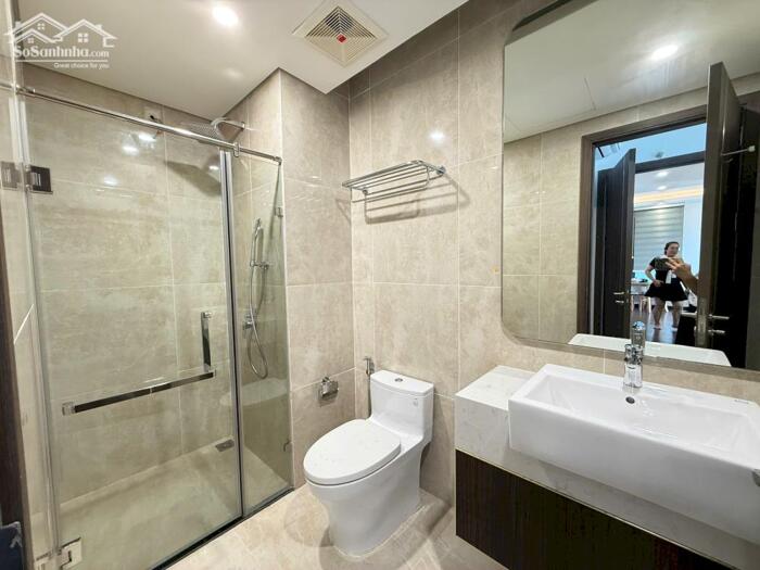 Hình ảnh CHO THUÊ CĂN HỘ 2.5 PHÒNG NGỦ, 2WC, FULL NỘI THẤT HOÀNG HUY COMMERCE 6