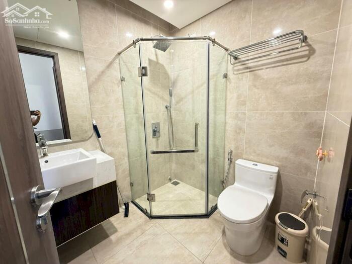 Hình ảnh CHO THUÊ CĂN HỘ 2.5 PHÒNG NGỦ, 2WC, FULL NỘI THẤT HOÀNG HUY COMMERCE 10