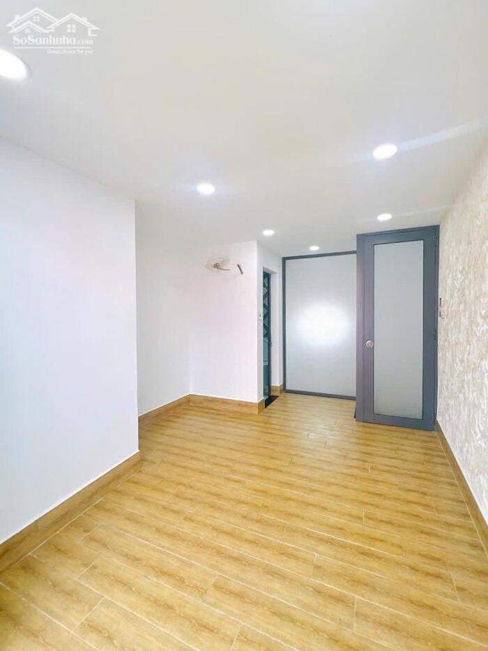 Hình ảnh MẶT TIỀN LÊ CẢNH TUÂN 3 TẦNG BTCT NỞ HẬU 3ty54 3