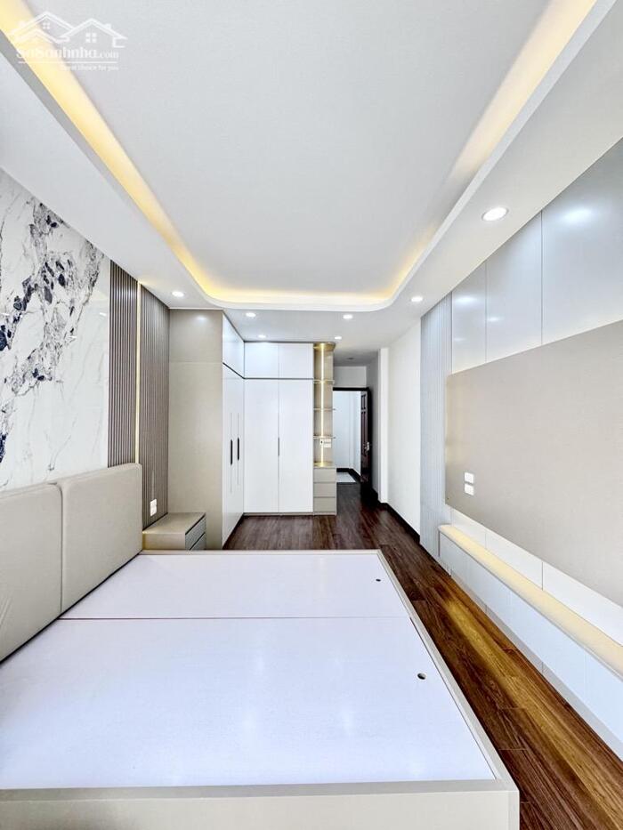 Hình ảnh NGÕ 143 NGUYỄN CHÍNH 40M² – 5 TẦNG– NGÕ THÔNG– FULL NỘI THẤT – SỔ VUÔNG ĐẸP 4