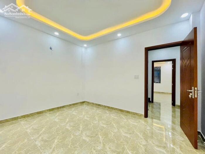 Hình ảnh Bán nhà mặt tiền đường Thống Nhất, P. An Hội Đông 2