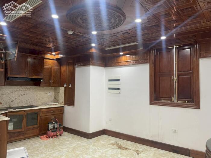 Hình ảnh Tòa 8 Tầng MT 11M 230M2 Lạc Long Quân 90 Tỷ Vỉa Hè Kinh Doanh Ô TÔ tránh 4