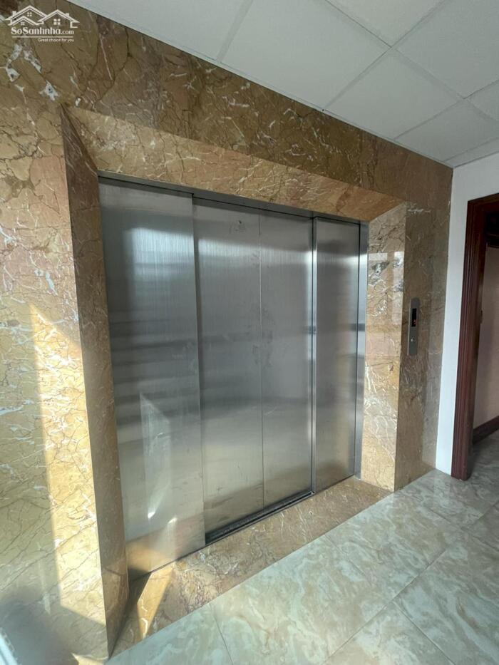 Hình ảnh Tòa 8 Tầng MT 11M 230M2 Lạc Long Quân 90 Tỷ Vỉa Hè Kinh Doanh Ô TÔ tránh 5