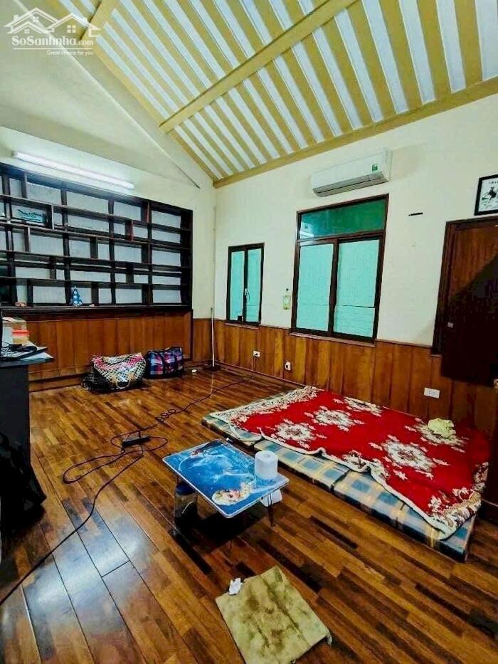 Hình ảnh Bán Nhà Mặt Phố Quận Cầu Giấy 210m2-5T LÔ GÓC 3 THOÁNG 58 Tỷ Hoa Bằng. 1