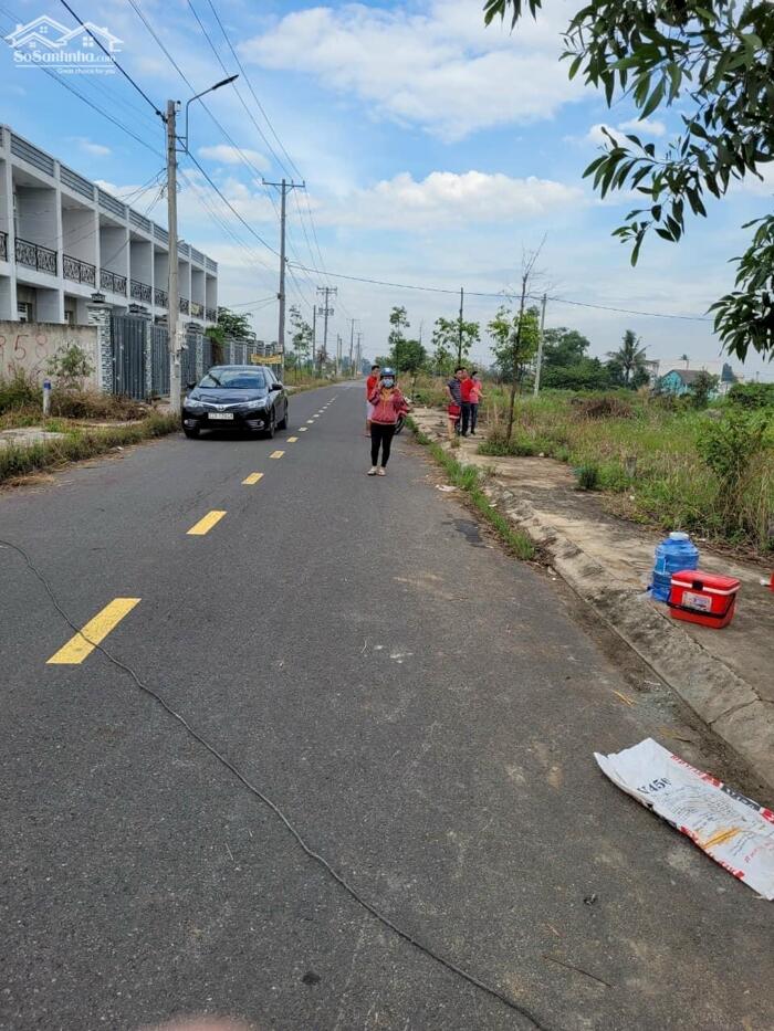 Hình ảnh Đất nền giá ngộp cần bán gấp 82m2 kdc Nam Phong Dargon xả lỗ 680tr 0