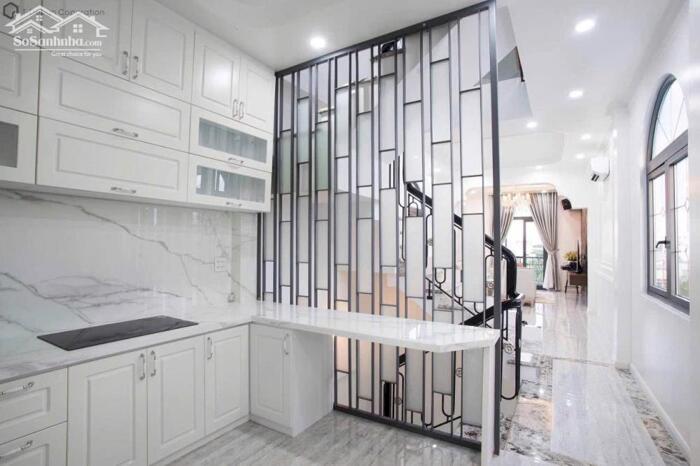 Hình ảnh GIÁ SHOCK!!! GIẢM NGAY 2 tỷ - BÁN GẤP NHÀ 5 TẦNG PHONG CÁCH HOÀNG GIA, MẶT TIỀN ĐƯỜNG 30/4, kế Viettel store Mạc Thiên Tích 6