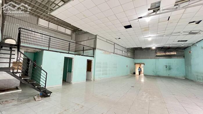 Hình ảnh CHO THUÊ KHO 300m2 GIÁ CHỈ 20tr TẠI BÌNH CHIỂU THỦ ĐỨC 1
