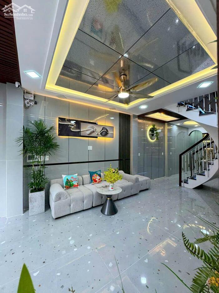 Hình ảnh Bán nhà Thuỵ Khuê 100m2 mặt tiền rộng thông số đẹp cực rẻ 15 tỷ 0