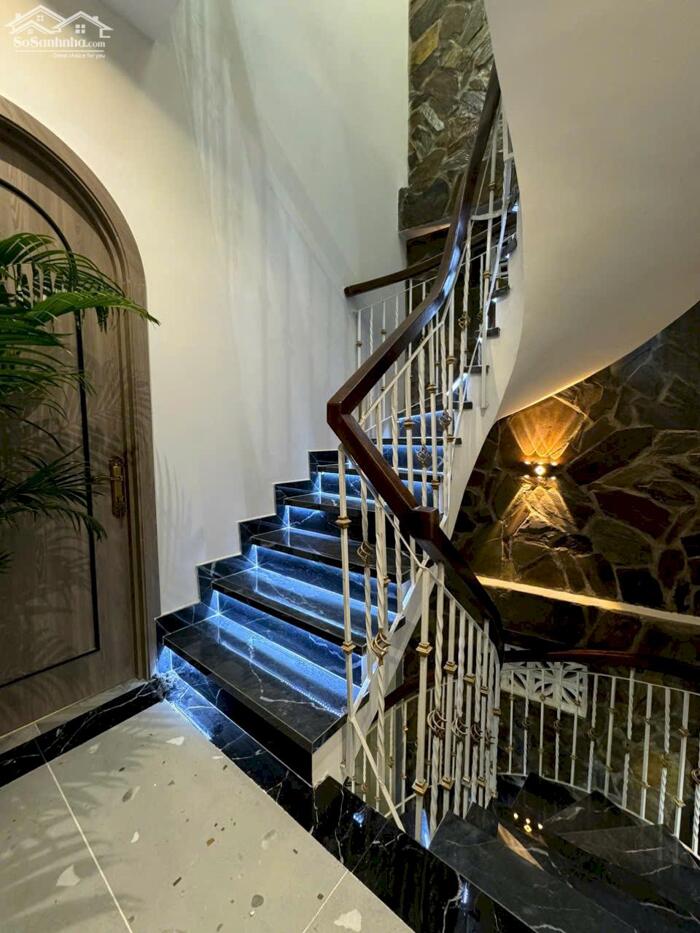 Hình ảnh Bán nhà Thuỵ Khuê 100m2 mặt tiền rộng thông số đẹp cực rẻ 15 tỷ 1