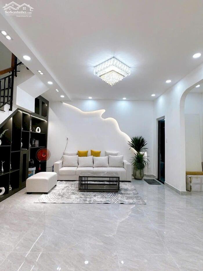 Hình ảnh Bán nhà mặt phố Đê La Thành 63m2 vị trí đẹp lô góc mặt tiền rộng 20 tỷ 0