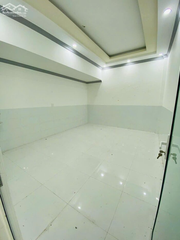 Hình ảnh Siêu hot! Biệt thự 1 lầu full nội thất KDC Hồng Loan – Chỉ 14 triệu/tháng 11