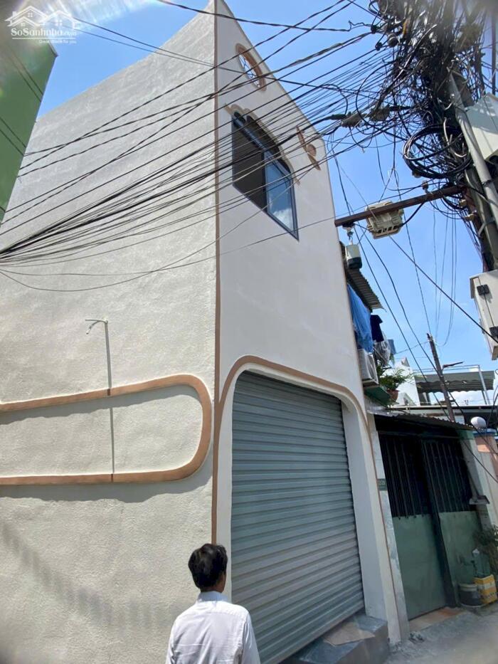 Hình ảnh Bán nhà 1 trệt 1 lầu góc 2 mặt tiền thoáng. 3PN . Giá Siêu Hạt Dẽ 1