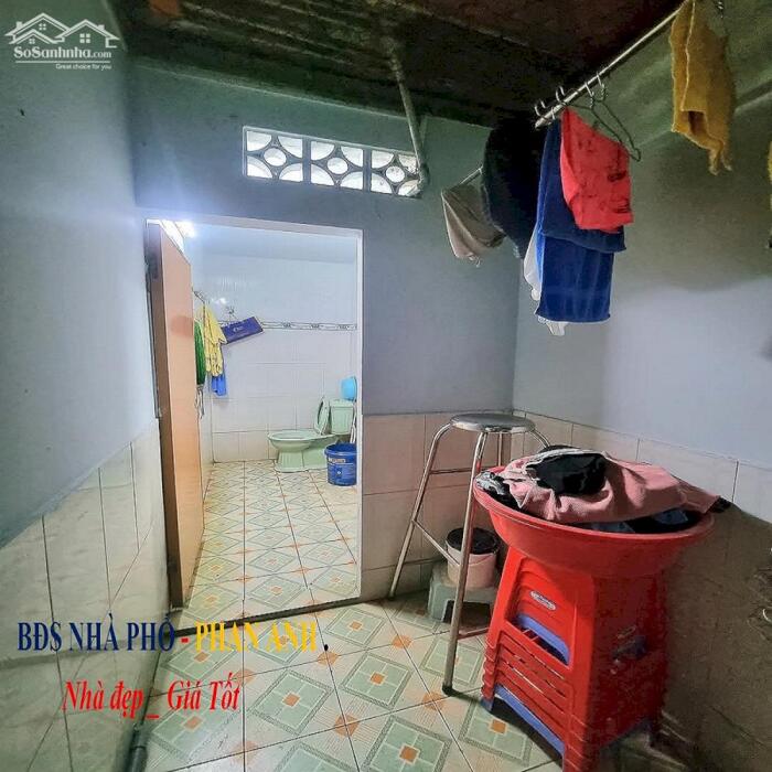 Hình ảnh Bán gấp nhà mặt phố Quận 9 _ Đường ô tô thông _ Chỉ có 3 tỷ.n.n.n. 0