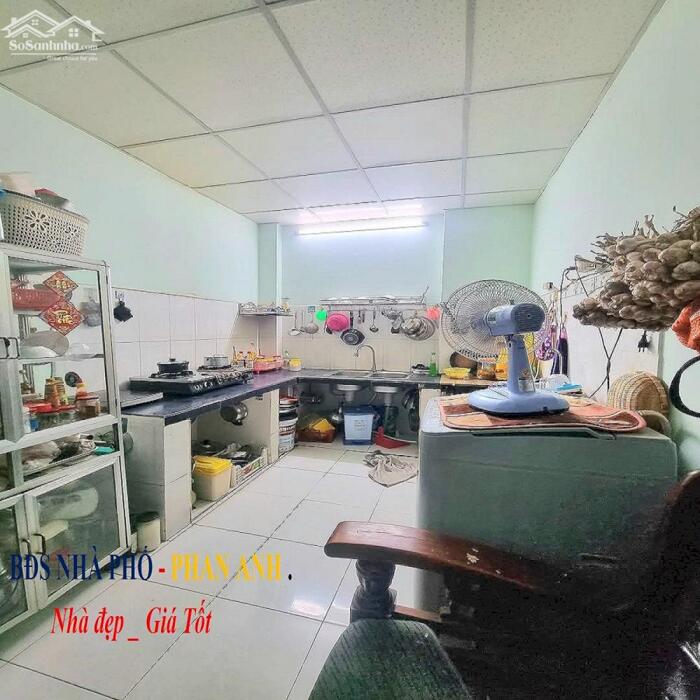 Hình ảnh Bán gấp nhà mặt phố Quận 9 _ Đường ô tô thông _ Chỉ có 3 tỷ.n.n.n. 5