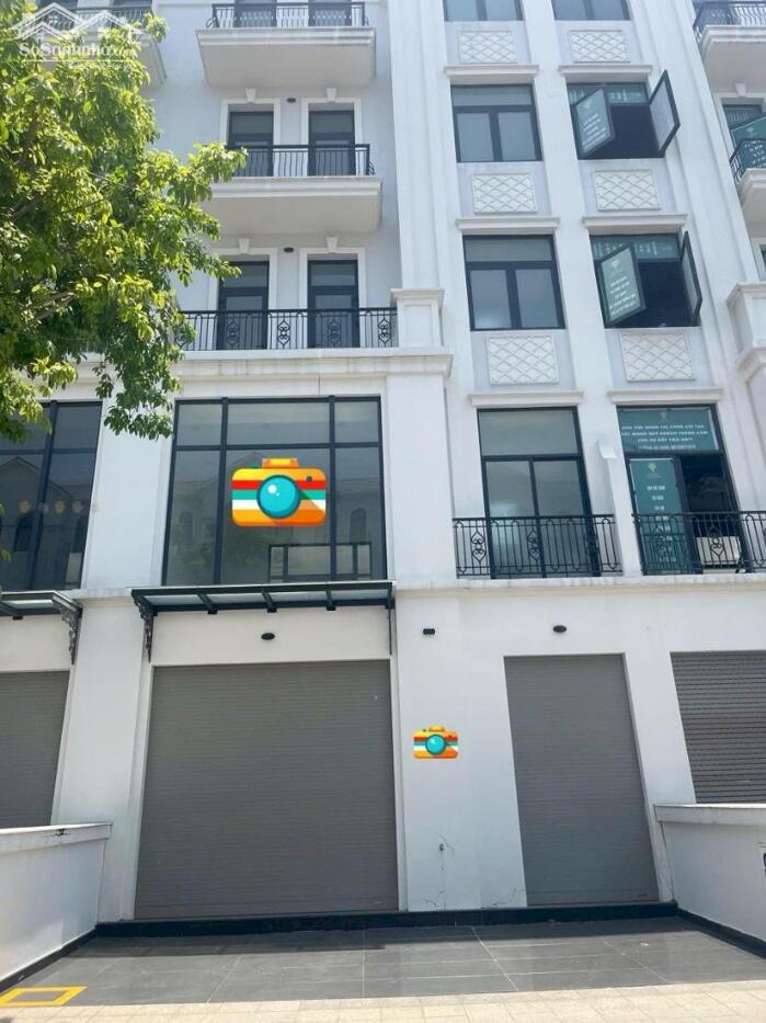 Hình ảnh CHO THUÊ NHÀ PHỐ TRỤC D2A – TRỤC ĐƯỜNG CHÍNH SẦM UẤT NHẤT VINHOMES GRAND PARK 6