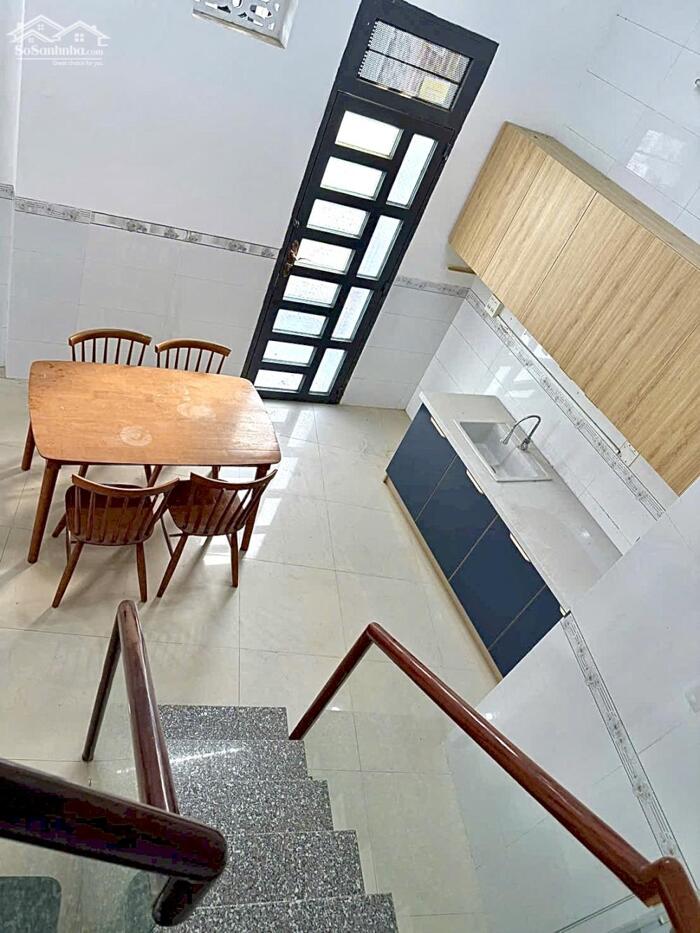 Hình ảnh Nhà Trệt Lầu Trục chính hẻm 107 Hoàng Văn Thụ 2