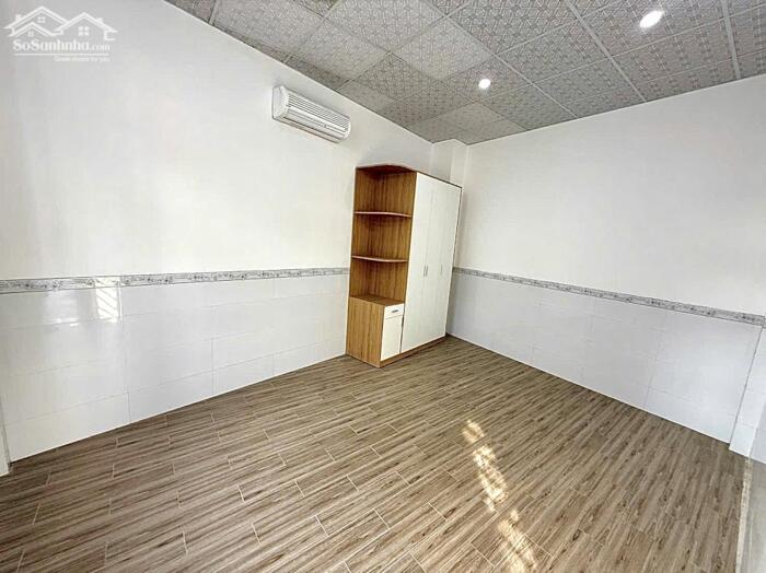 Hình ảnh Nhà Trệt Lầu Trục chính hẻm 107 Hoàng Văn Thụ 8