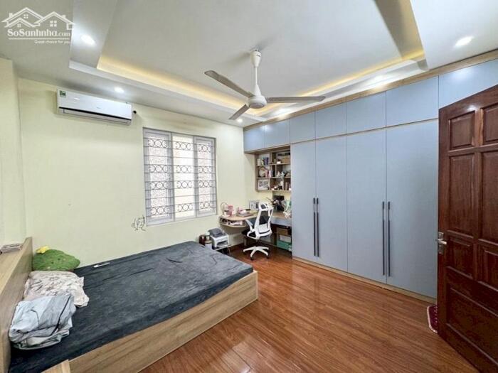 Hình ảnh Bán Nhà Đàm Quang Trung, Long Biên 5T, 33m2 chỉ 6 tỷ (bán kính gần cầu Vĩnh Tuy) 1