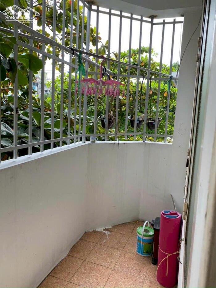 Hình ảnh CẦN BÁN GẤP CĂN HỘ CHUNG CƯ 176 HẬU GIANG – LẦU 1, DỌN VÀO Ở NGAY 3