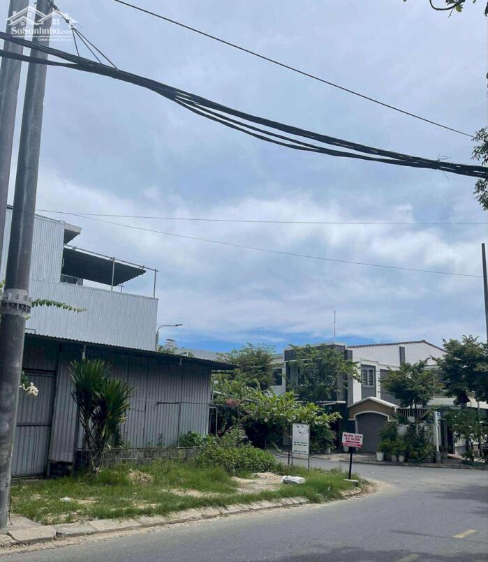 Hình ảnh Chính chủ gửi bán lô góc 2 MT đường Lê Đình Kỵ và Nguyễn Thị Cận.Đà Nẵng 1