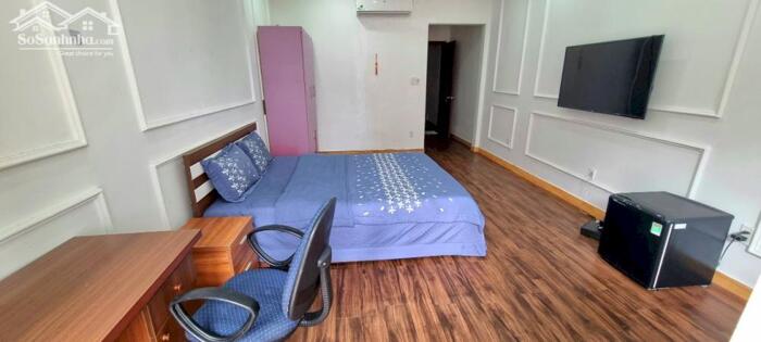 Hình ảnh Cho thuê nhà phố Văn Cao, DT: 75m2 x 4 tầng, 5 p.ngủ. 8