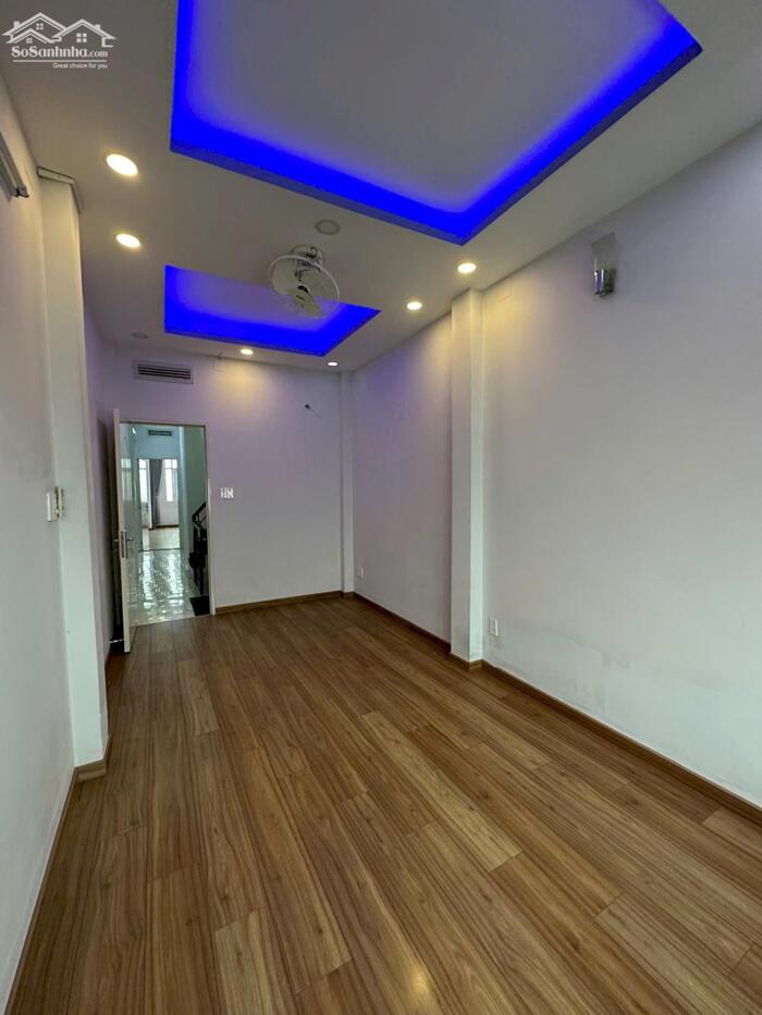 Hình ảnh BÁN NHÀ 5PN – 2 MẶT TIỀN – NGUYỄN BIỂU Q5 – SÁT Q1 – SỔ RIÊNG - GIÁ 9.8 TỶ 2