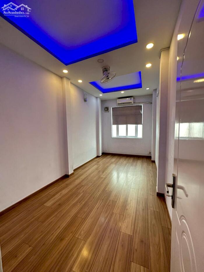 Hình ảnh BÁN NHÀ 5PN – 2 MẶT TIỀN – NGUYỄN BIỂU Q5 – SÁT Q1 – SỔ RIÊNG - GIÁ 9.8 TỶ 0