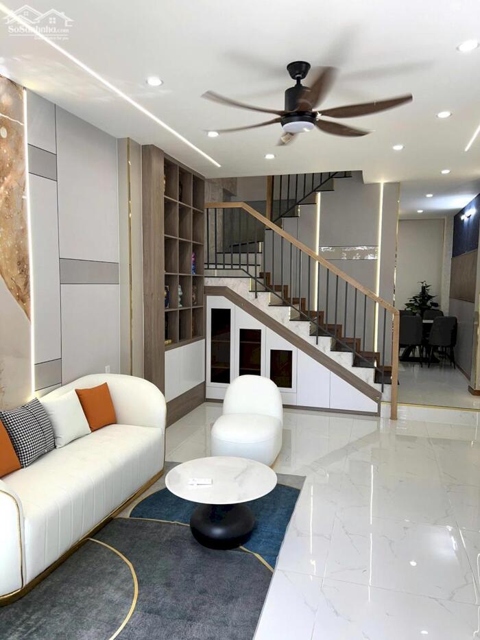 Hình ảnh Bán nhà mặt tiền Đường số 4, Phường 16, Quận Gò Vấp 1