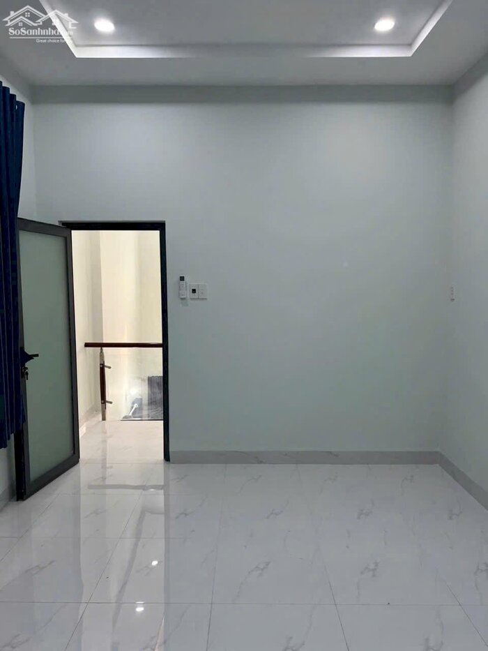 Hình ảnh BÁN NHÀ GÓC 2 MẶT TIỀN – 1 TRỆT 1 LỬNG Đường Ô Tô. Hẻm Lớn Thông 12