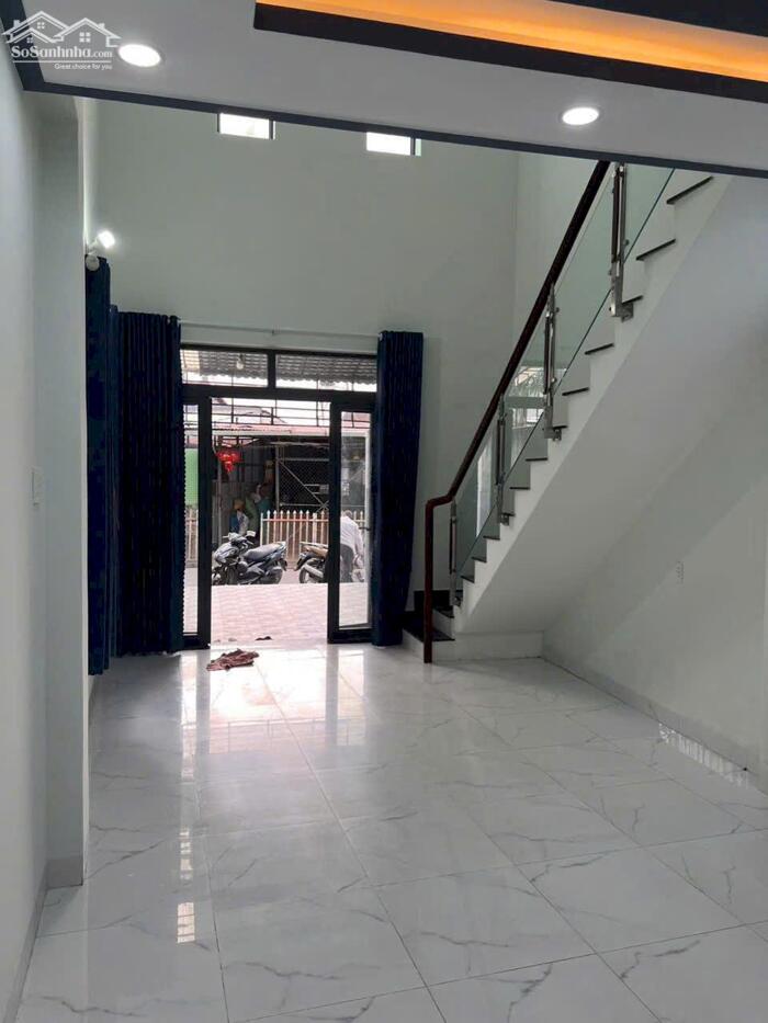 Hình ảnh BÁN NHÀ GÓC 2 MẶT TIỀN – 1 TRỆT 1 LỬNG Đường Ô Tô. Hẻm Lớn Thông 6