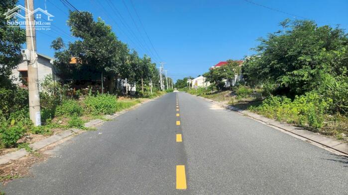 Hình ảnh Lô Đất 15x60( 897m2) 175m2 Thổ Cư Trưng Nhị Tân An Giá Cực Ngộp 2