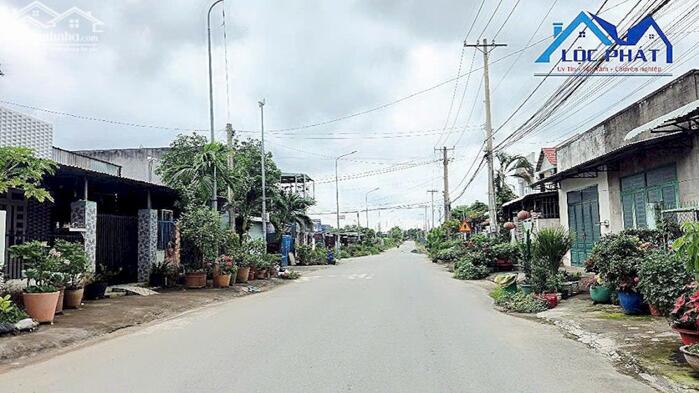 Hình ảnh Bán đất 2 mặt tiền đường Phường Tân Hạnh - Biên Hòa 4700m2 chỉ 7tr/m2 3