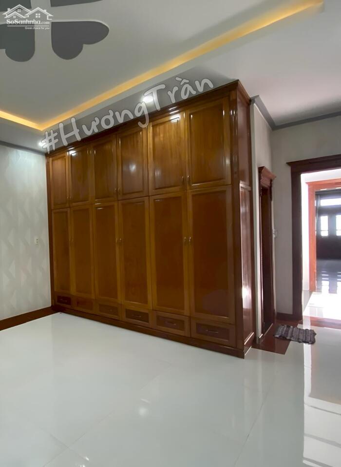 Hình ảnh 15 triệu - CHO THUÊ DÃY NHÀ LIỀN KỀ, 3 TẦNG MẶT TIỀN ĐƯỜNG SỐ 49, Khu Stella Mega City (KDC Ngân Thuận) Kita Airport City 7