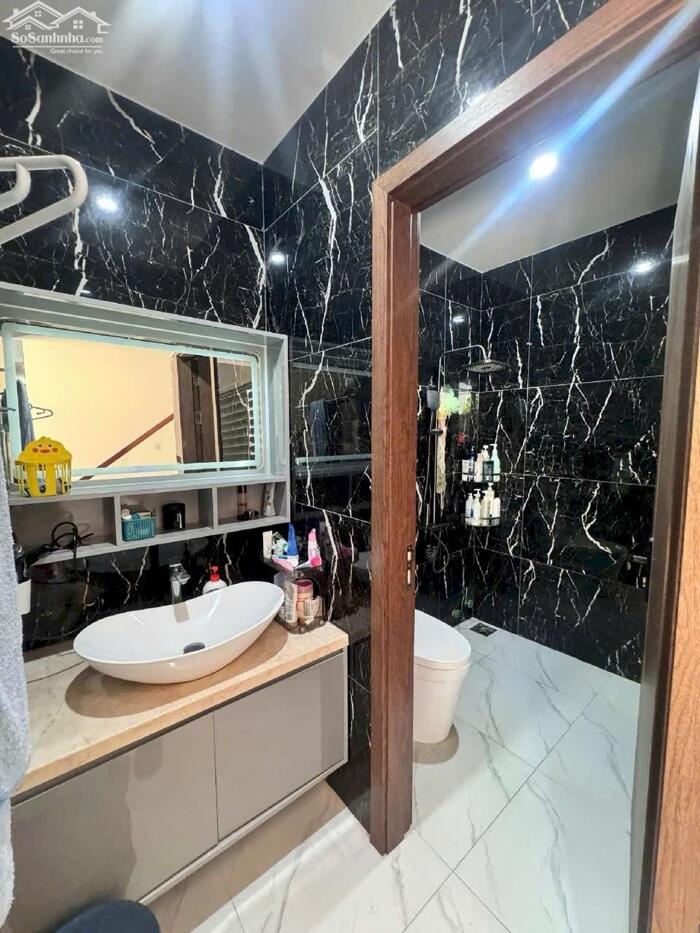 Hình ảnh SIÊU VÍP _ BÁN NHÀ CĂN GÓC 2 MẶT KIỆT KHUÊ MỸ _ GẦN BIỂN _ 128.5 M² _ 5PN _ GIÁ: 9.5 TỶ 2