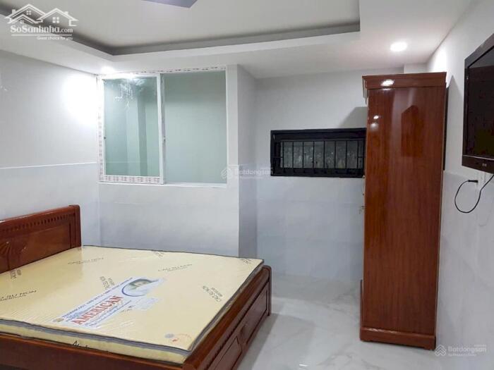 Hình ảnh Diện tích 54m2 - giá 8.35 tỉ - CHDV 5 tầng - 4x13m - Lê Quang Định, hẻm 482 - xe hơi tới cửa 3