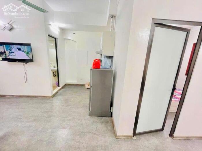 Hình ảnh Phân Lô Lý Nam Đế 85M2 5 Tầng Thang Máy MT 7.8M 32 Tỷ - Ô TÔ – Dân Trí cao 2