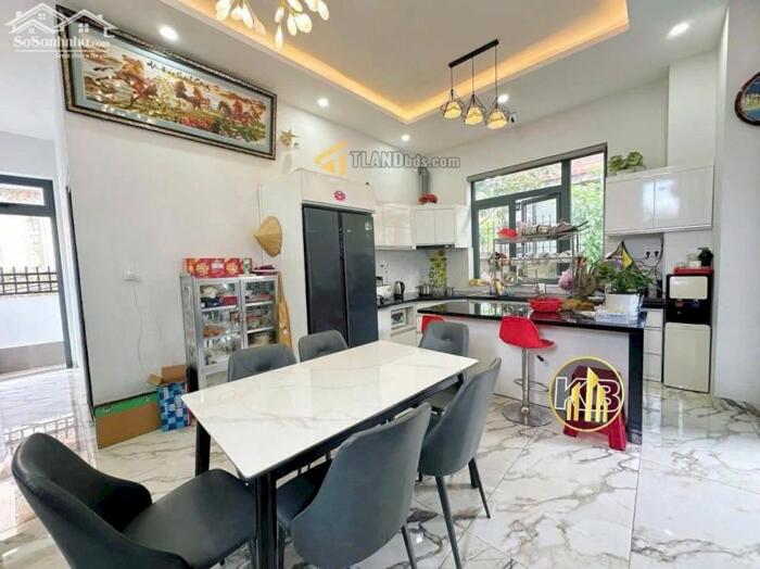 Hình ảnh Cần bán nhanh villa hẻm ô tô lớn, sân vườn, view thung lũng đẹp, thích hợp an cư 0