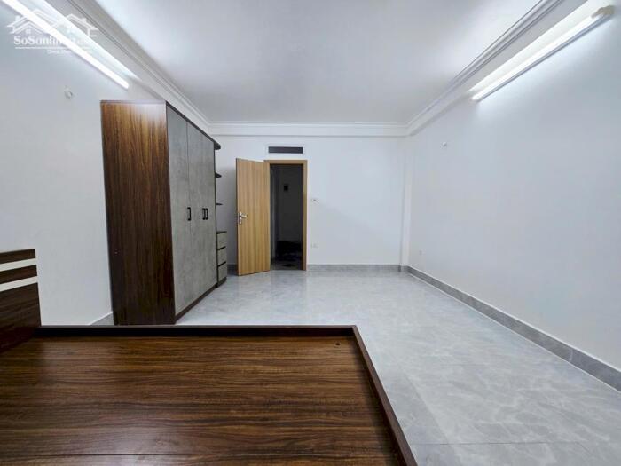 Hình ảnh Bán nhà Vũ Ngọc Phan 50m2 lô góc 3 mặt thoáng ngõ thông oto tránh 0